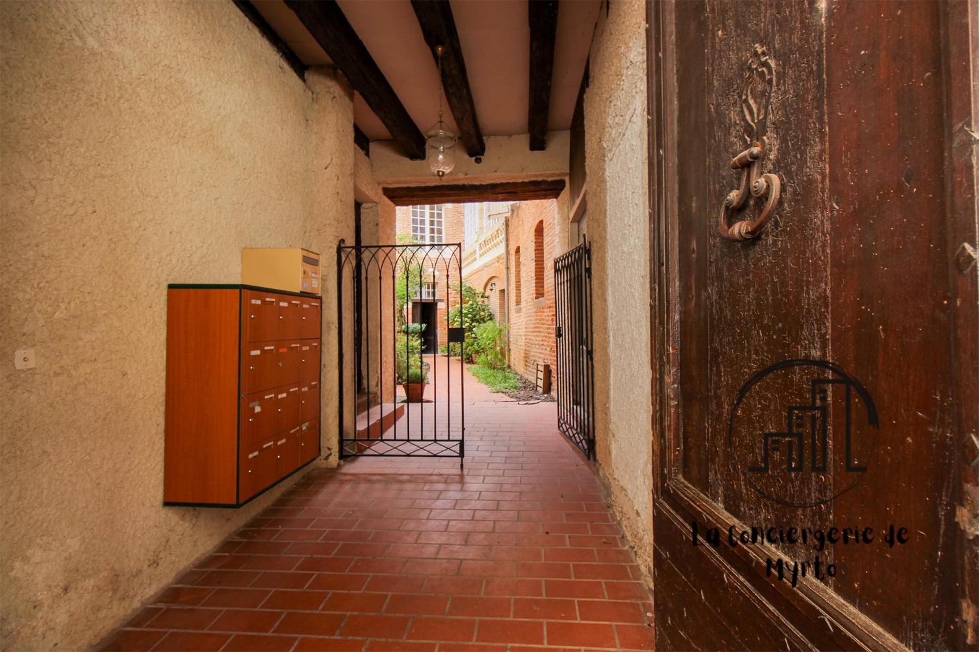 Le Quinze Apartment Albi Bagian luar foto