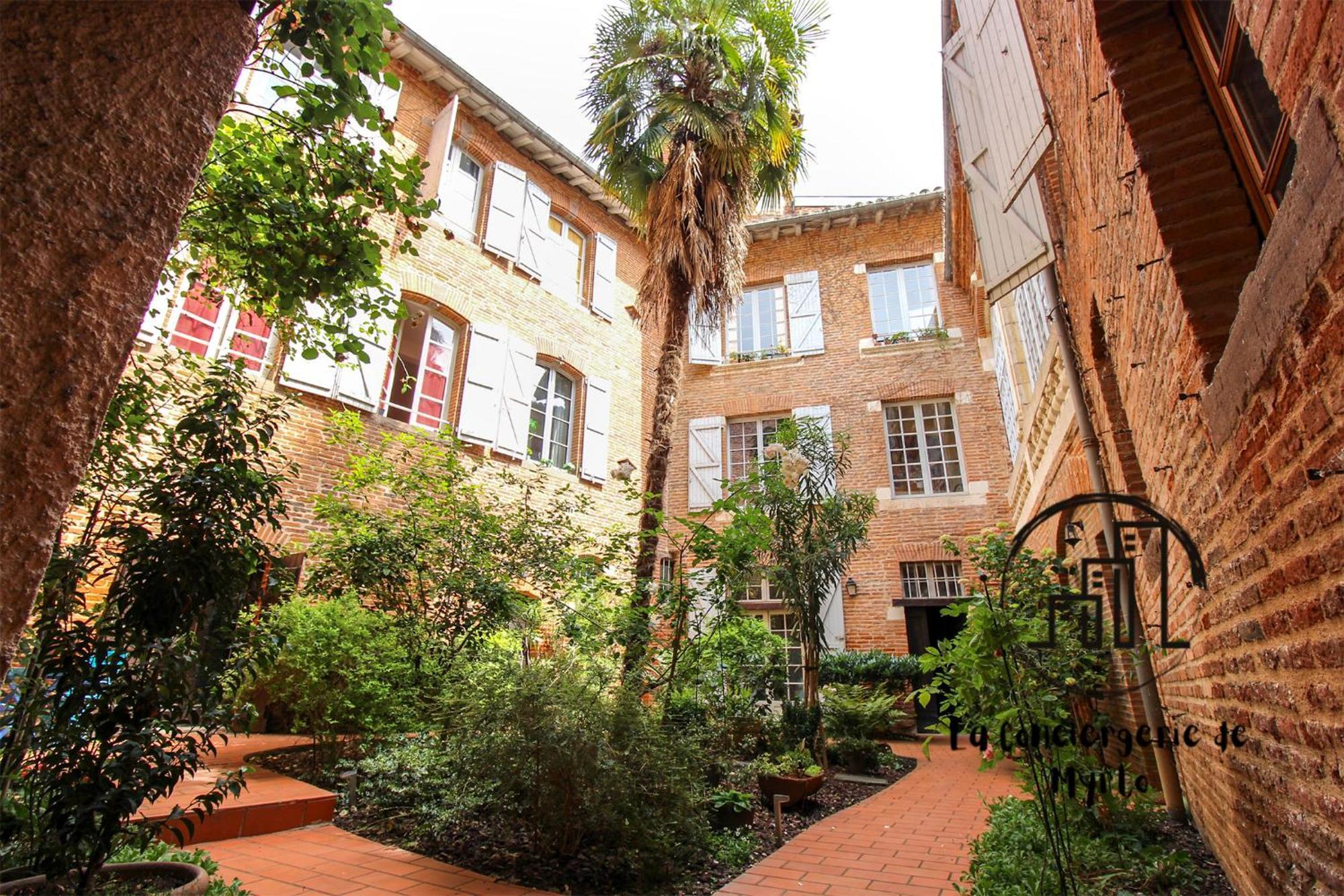 Le Quinze Apartment Albi Bagian luar foto